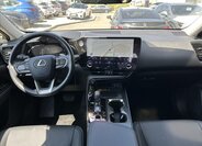 Lexus NX 450h+ SUV / Terénní 2,5 l 227 kw