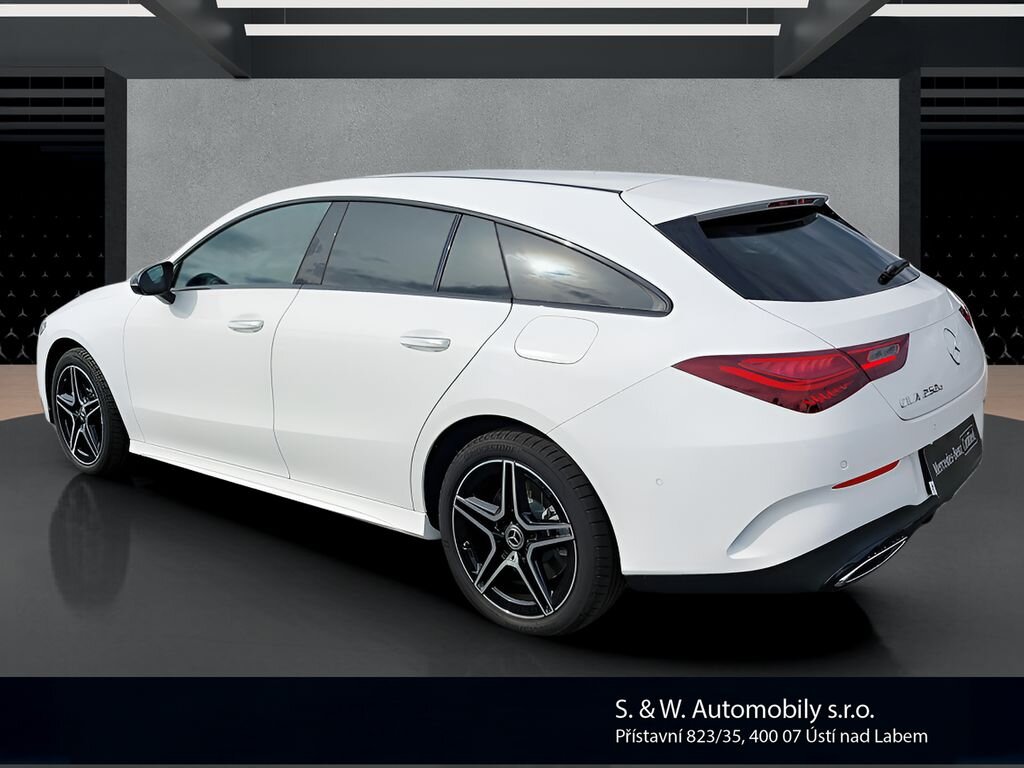 Mercedes-Benz CLA Kombi 1,3 l 120 kw