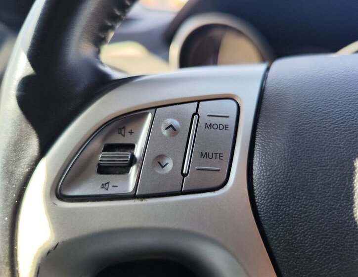 Hyundai ix35 SUV / Terénní 1,7 l 85 kw