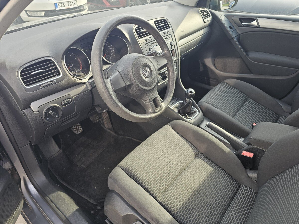 Volkswagen Golf Hatchback 1,4 l 59 kw