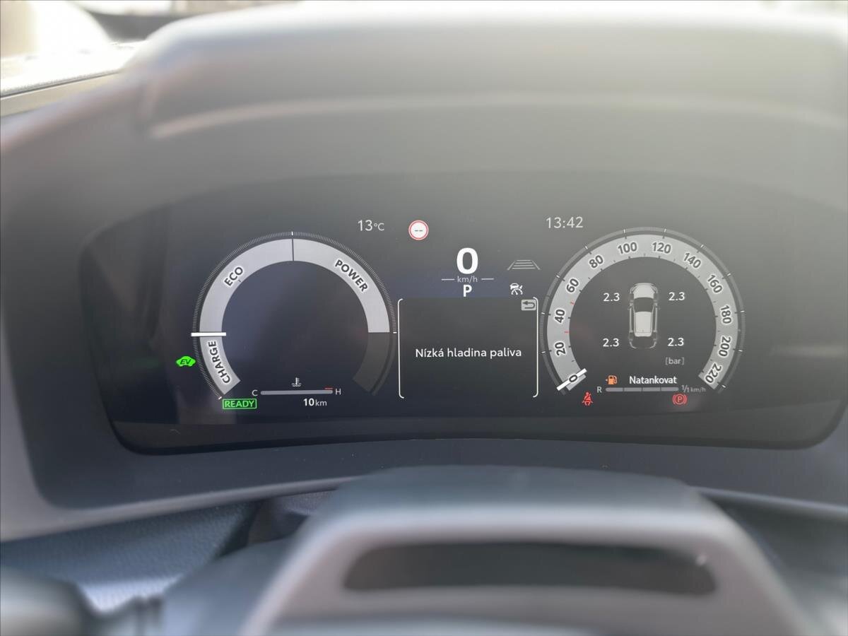 Toyota C-HR Hatchback 1,8 l 72 kw