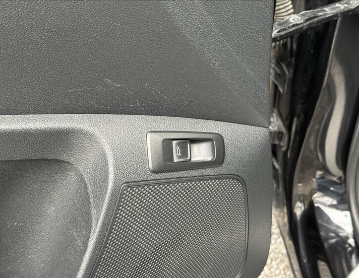 Škoda Karoq SUV / Terénní 2,0 l 140 kw