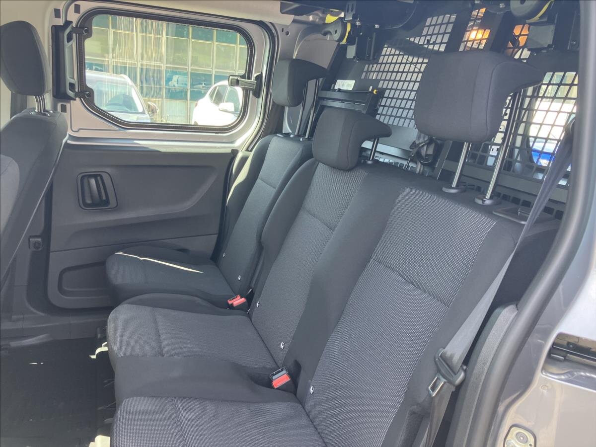 Toyota ProAce Kombi 1,2 l 81 kw