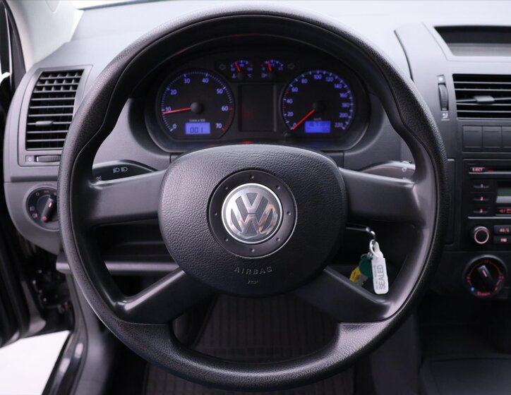 Volkswagen Polo 15