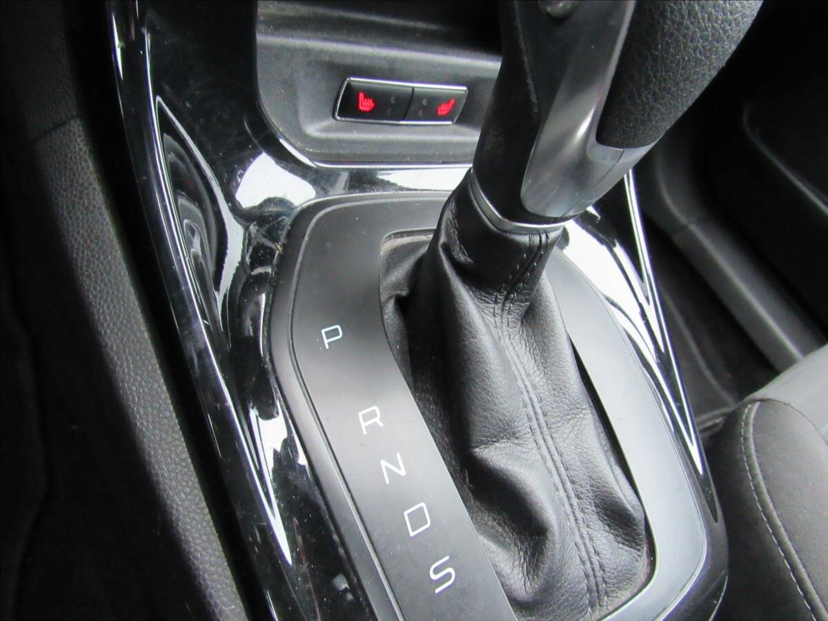 Ford Fiesta Hatchback 998,0 74 kw