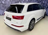 Audi Q7 7