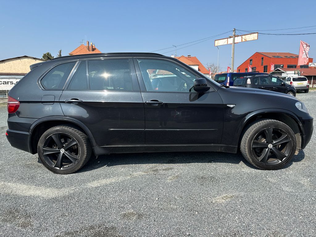 BMW X5 SUV 3,0 l 180 kw