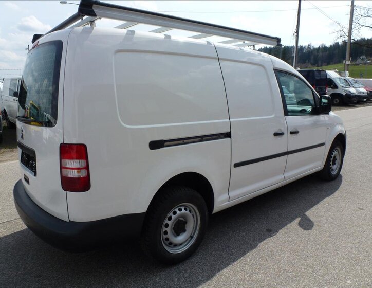 Volkswagen Caddy Skříň 1,6 l 75 kw