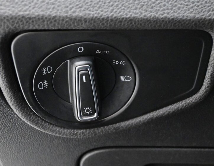 Volkswagen Touran 28