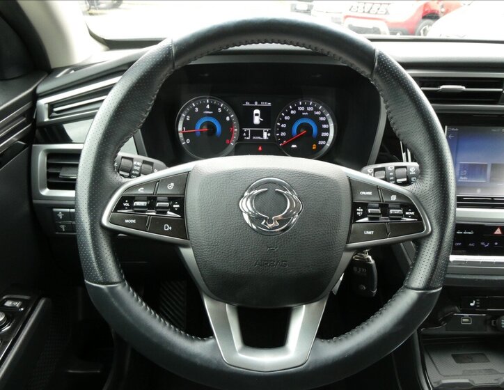 SsangYong Korando SUV / Terénní 1,5 l 120 kw