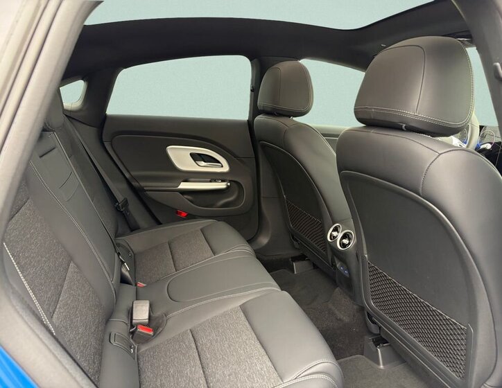 Mercedes-Benz CLA Kupé 1,5 l 142 kw