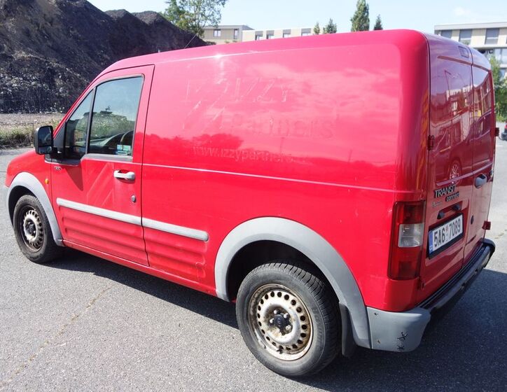 Ford Transit Connect 9