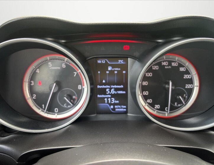 Suzuki Swift Hatchback 1,2 l 61 kw