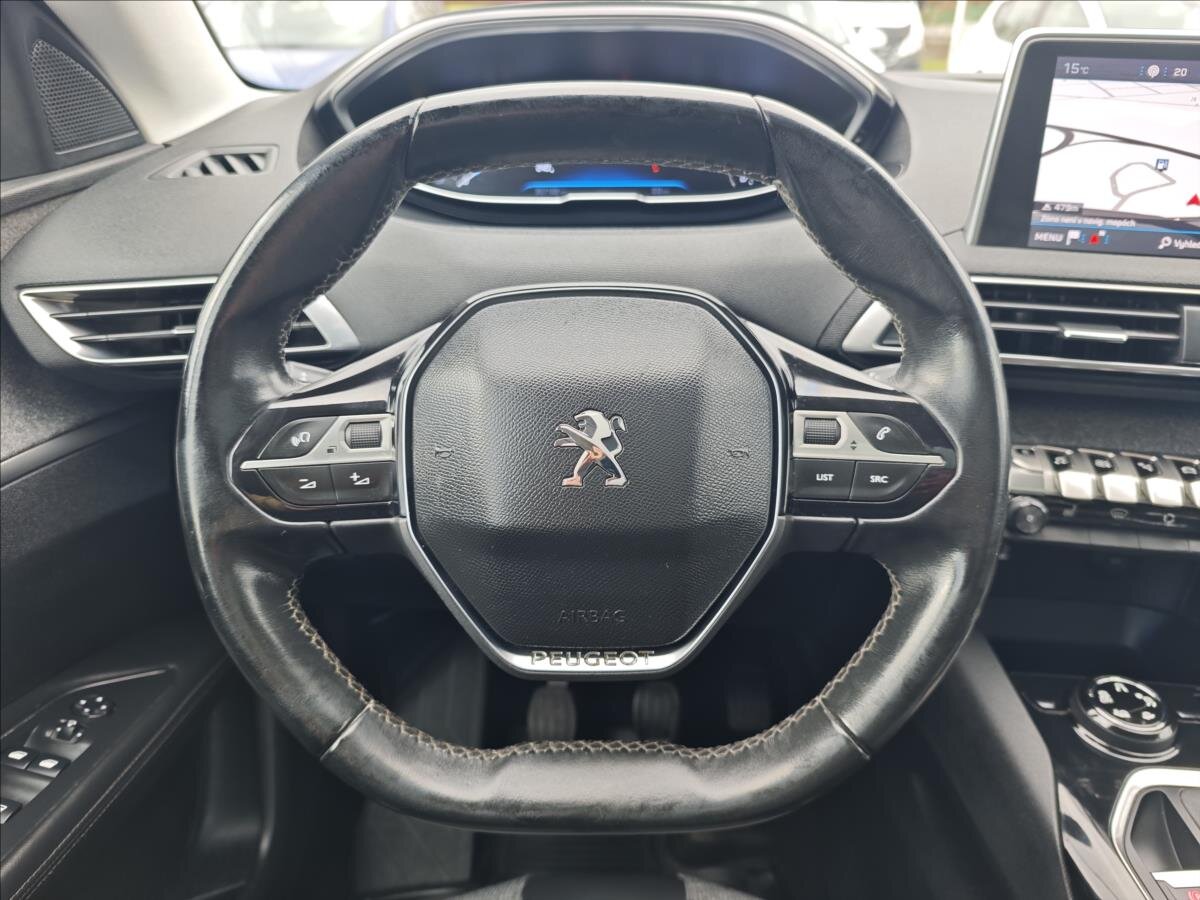Peugeot 3008 SUV / Terénní 2,0 l 110 kw