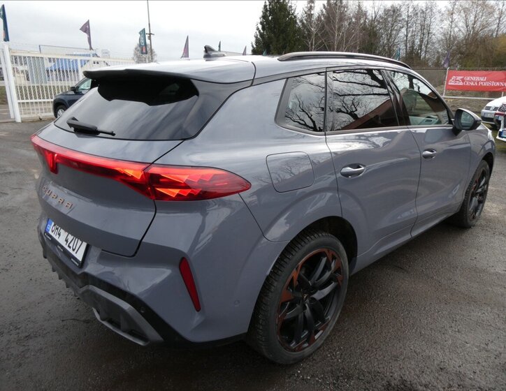 Cupra Terramar SUV 2,0 l 195 kw