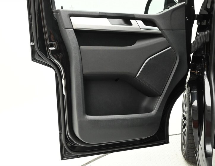 Volkswagen Multivan VAN-Minibus 2,0 l 150 kw