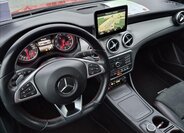 Mercedes-Benz GLA SUV / Terénní 1,6 l 115 kw