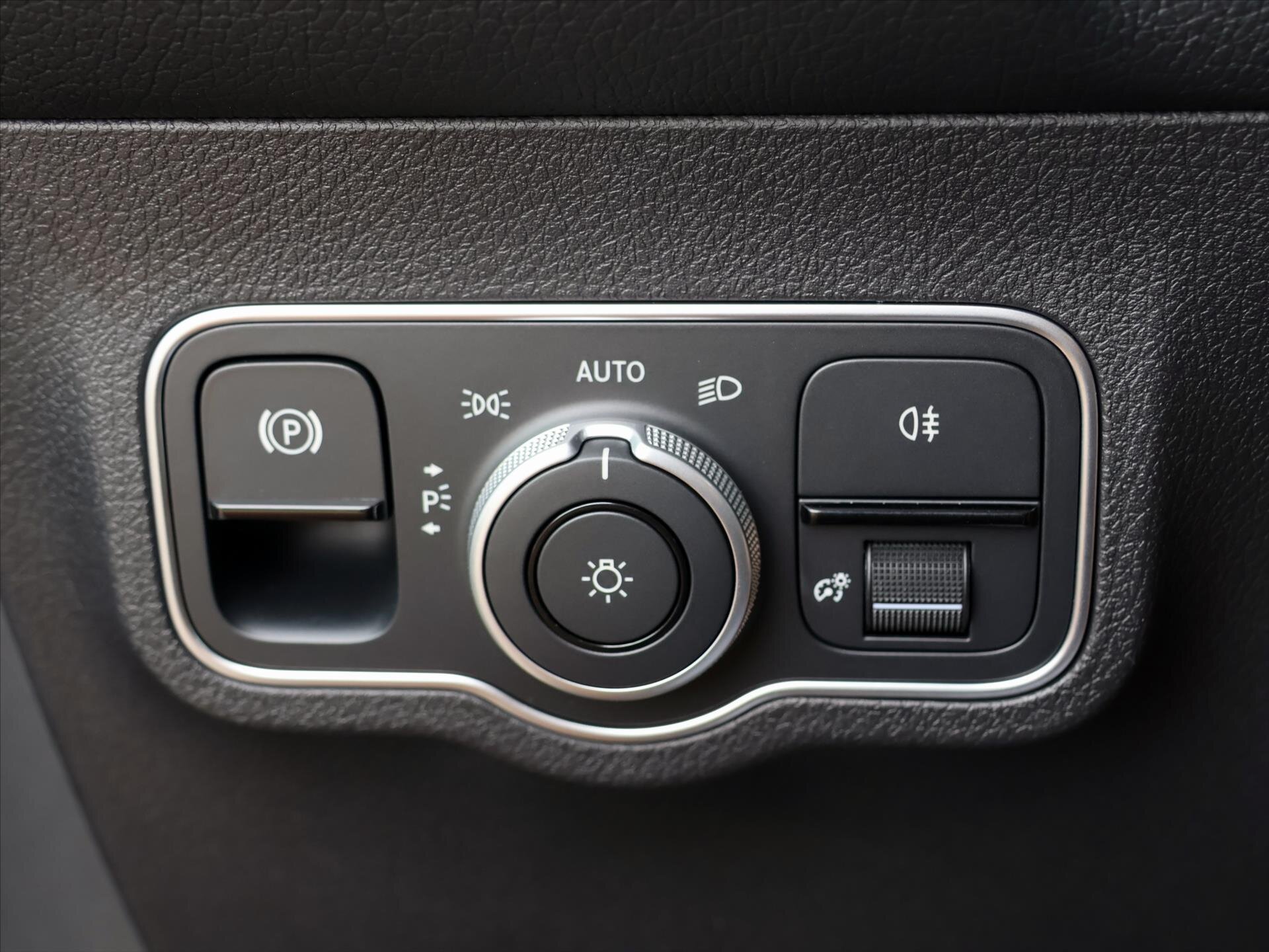 Mercedes-Benz GLB SUV 2,0 l 110 kw