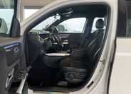 Mercedes-Benz EQB 11