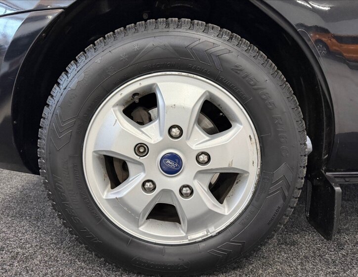 Ford Tourneo Custom MPV 2,2 l 92 kw