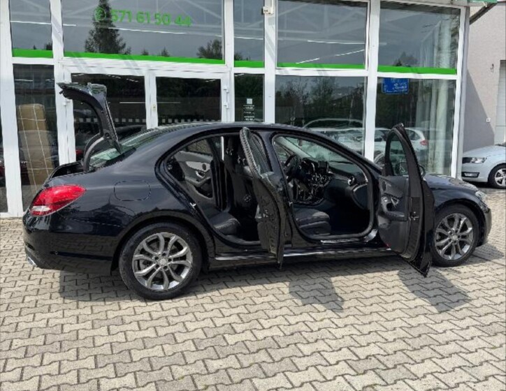 Mercedes-Benz Třídy C 10