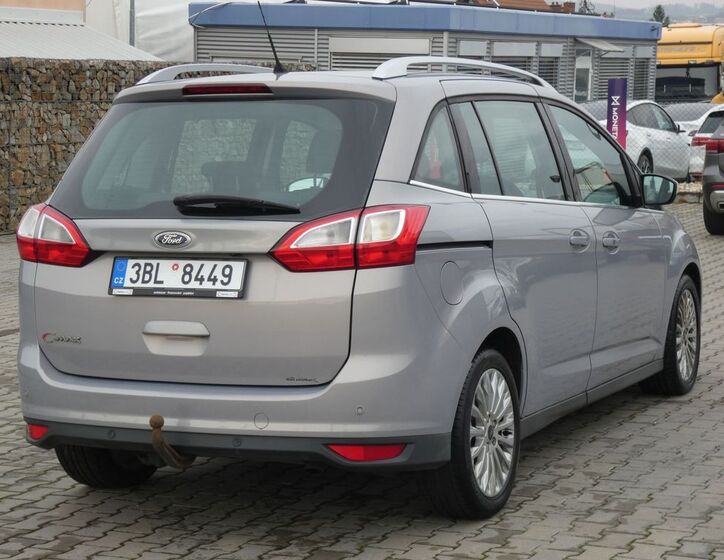 Ford Grand C-MAX 10