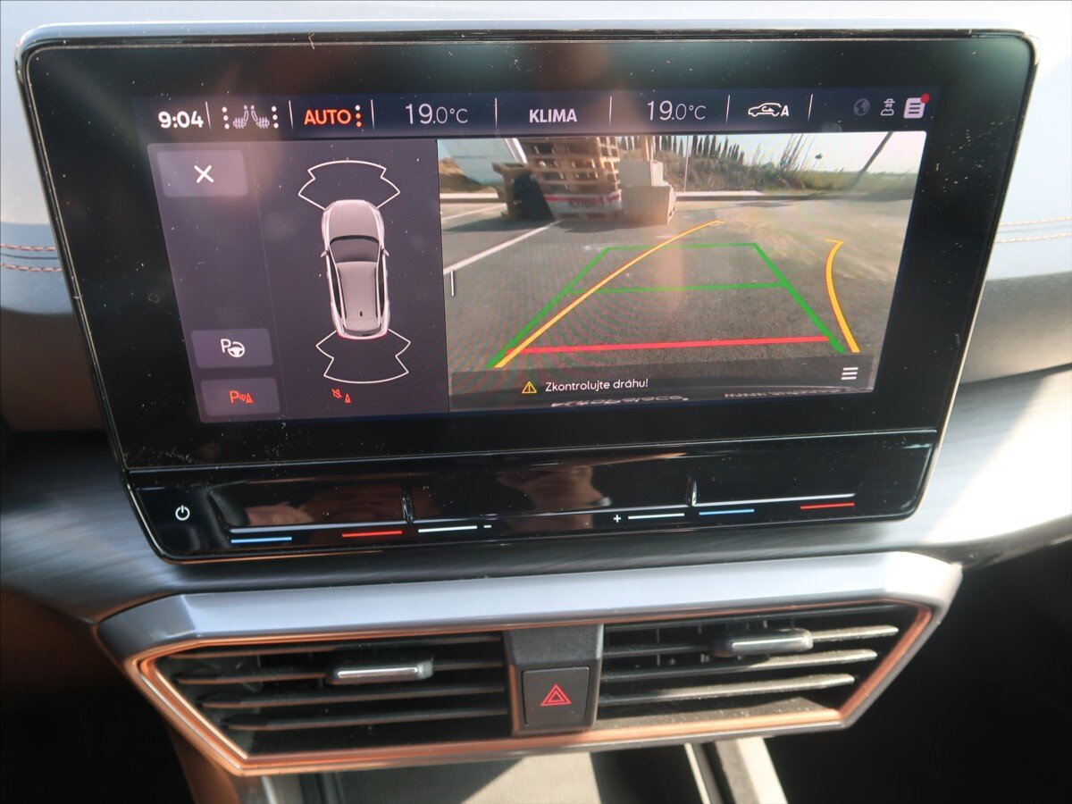 Cupra Formentor SUV / Terénní 1,5 l 110 kw