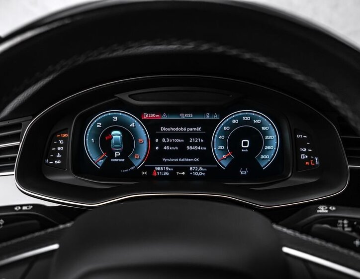 Audi Q8 SUV / Terénní 3,0 l 210 kw