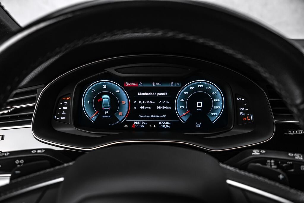 Audi Q8 SUV / Terénní 3,0 l 210 kw