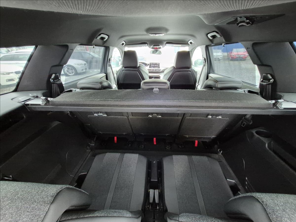 Peugeot 5008 MPV 1,6 l 133 kw