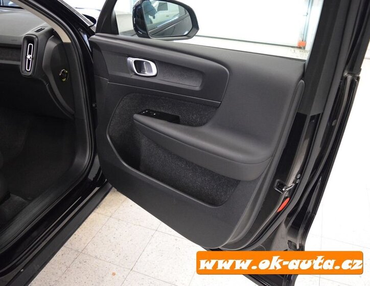 Volvo XC40 SUV 0,0 95 kw