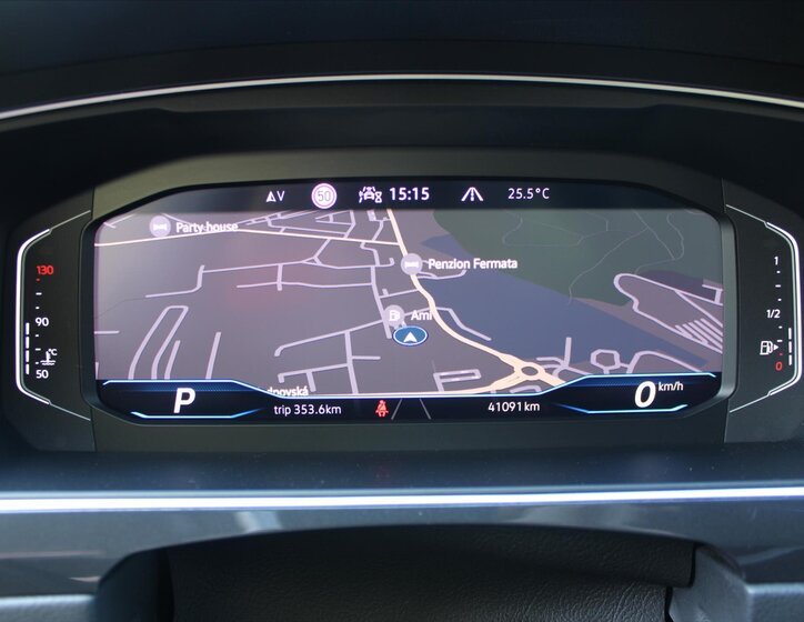 Volkswagen Tiguan SUV 2,0 l 110 kw