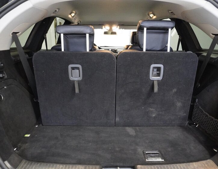 Mercedes-Benz Třídy R SUV 5,0 l 225 kw