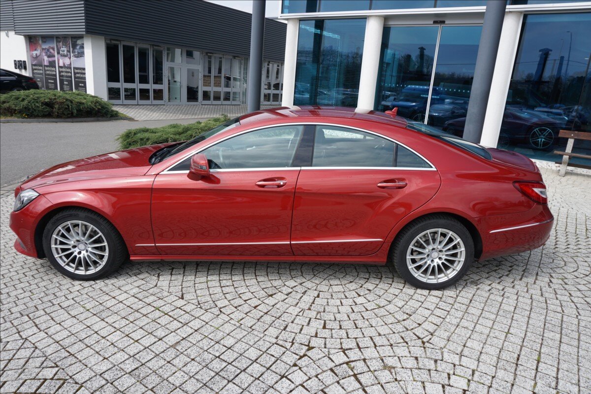 Mercedes-Benz CLS Sedan / Limuzína 3,0 l 190 kw