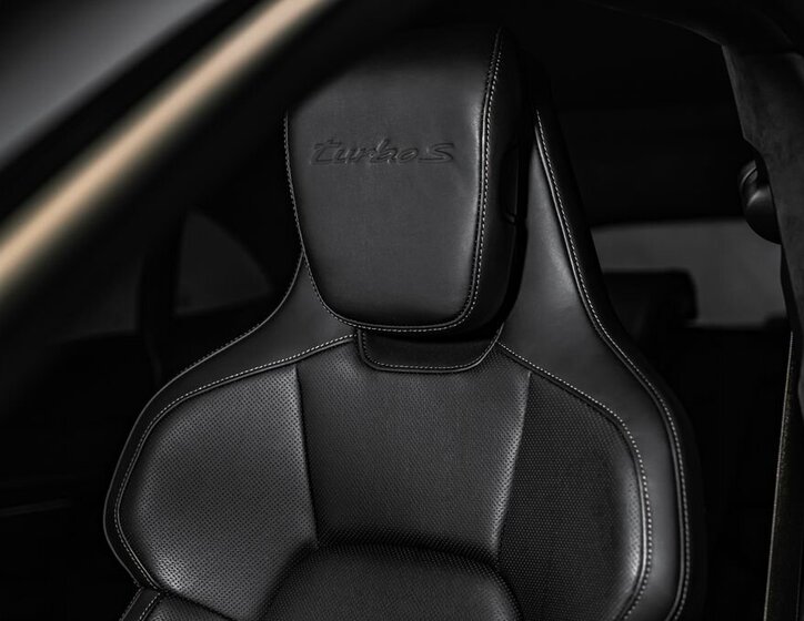 Porsche Taycan Kombi 0,0 640 kw