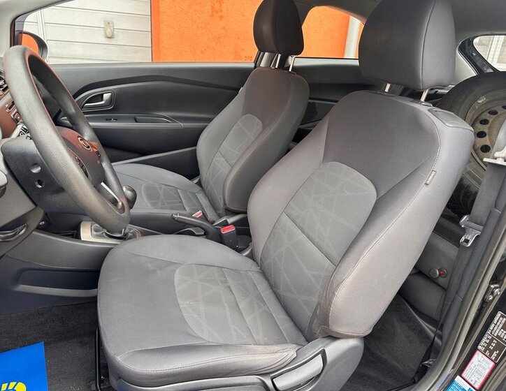 KIA Rio Hatchback 1,1 l 55 kw