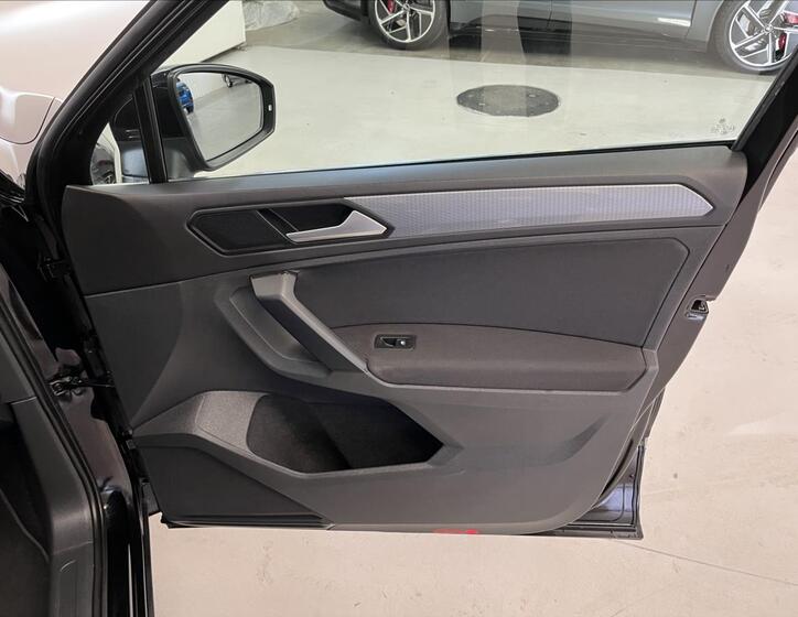 Volkswagen Tiguan 27