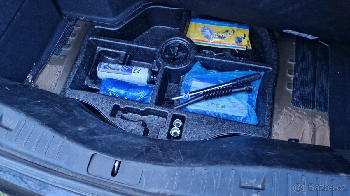 Lincoln MKZ Sedan / Limuzína 0,0 0