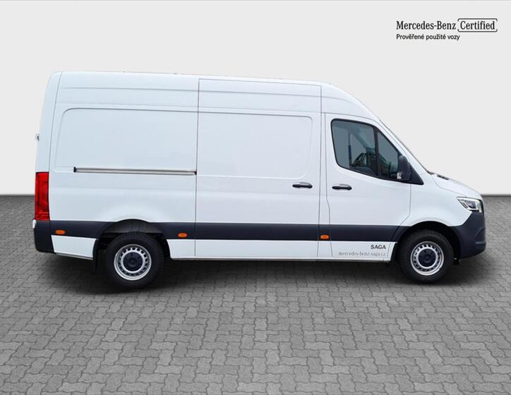 Mercedes-Benz Sprinter 6