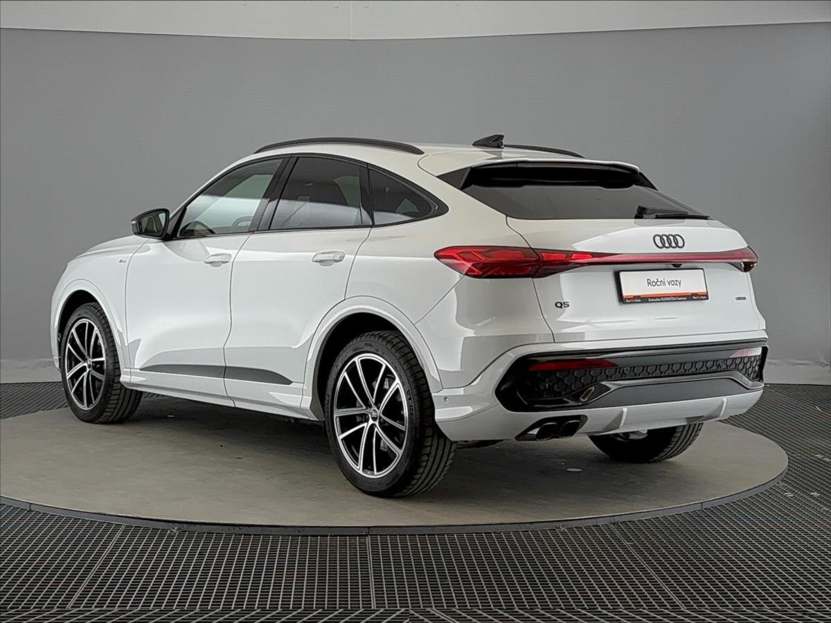 Audi Q5 SUV / Terénní 2,0 l 150 kw