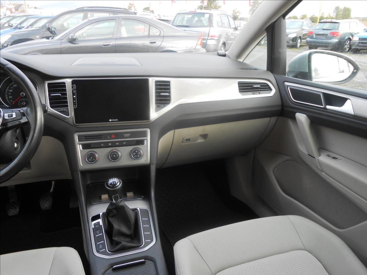 Volkswagen Golf Sportsvan Hatchback 1,4 l 92 kw