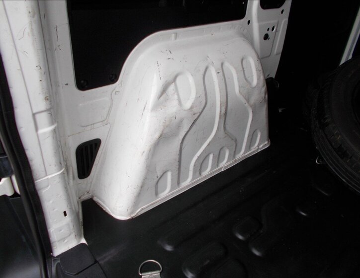 Opel Combo Skříň 1,6 l 77 kw