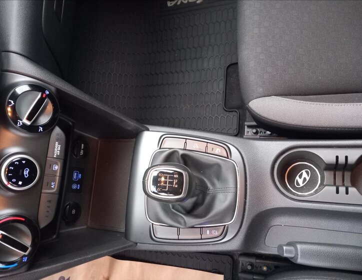 Hyundai Kona SUV 998,0 88 kw