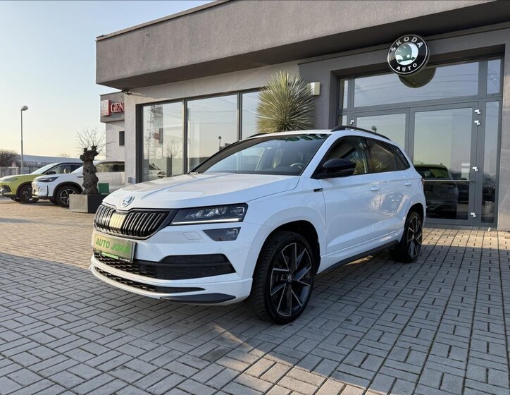 Škoda Karoq SUV / Terénní 1,5 l 110 kw