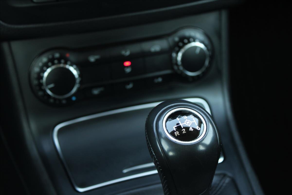 Mercedes-Benz Třídy B MPV 1,5 l 80 kw