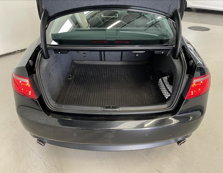 Audi A5 Kupé 3,0 l 176 kw