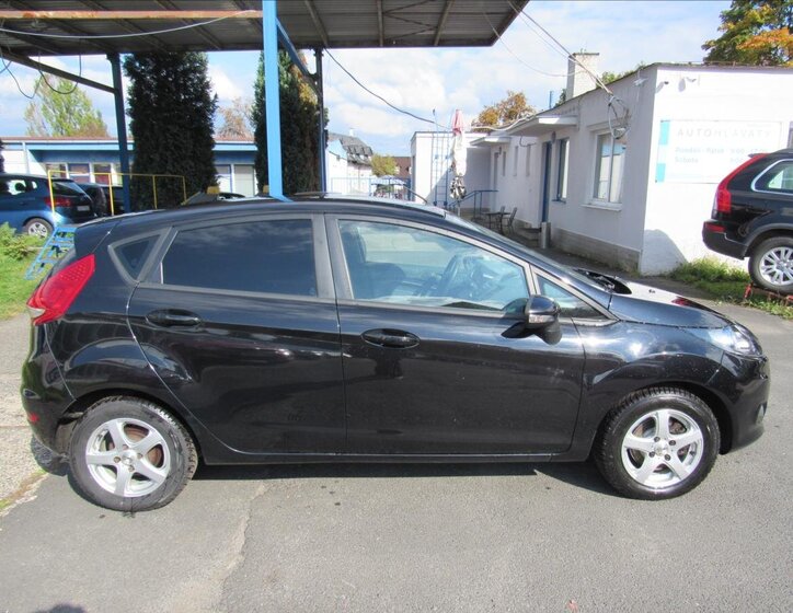 Ford Fiesta Hatchback 1,2 l 60 kw
