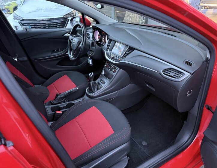 Opel Astra Hatchback 1,4 l 92 kw