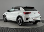 Volkswagen T-Roc SUV / Terénní 2,0 l 221 kw