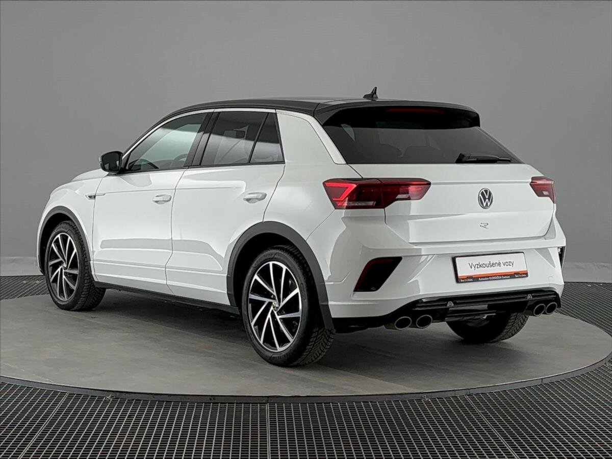 Volkswagen T-Roc SUV / Terénní 2,0 l 221 kw